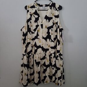 Nine West NWT Floral Ruffle Hem Dress